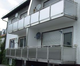Balkonbrüstungen 25.jpg